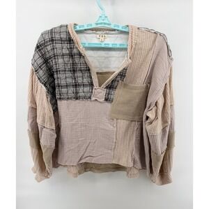 POL Womens Mixed Media Patchwork Top Large Tan Gray Plaid Quilted Gauze Boho
